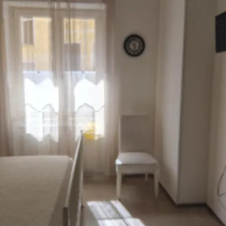 Holidaystudio In Centro Salerno