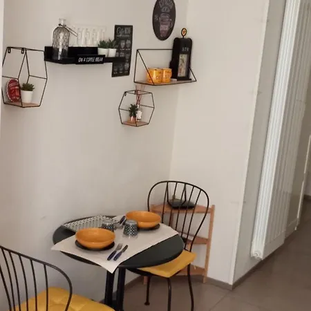 Apartment Holidaystudio In Centro Salerno