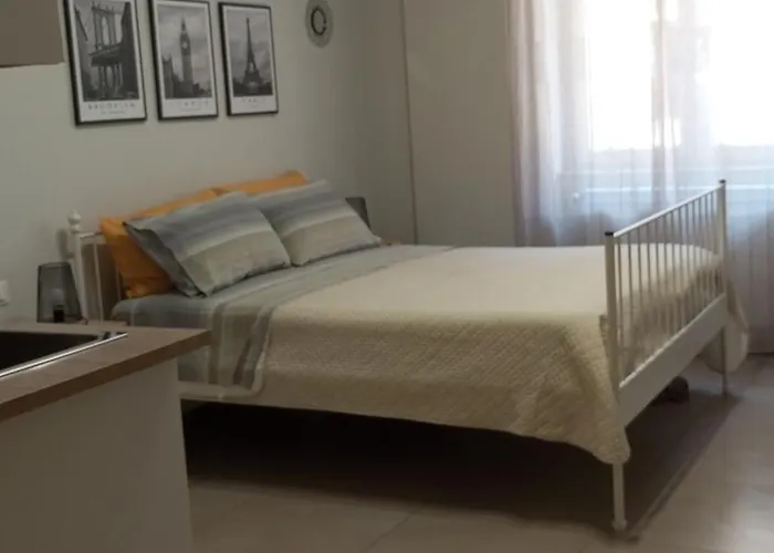 Holidaystudio In Centro דירה *